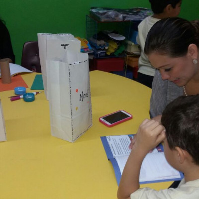 Creando con Papá y Mamá (Pre-Básica)